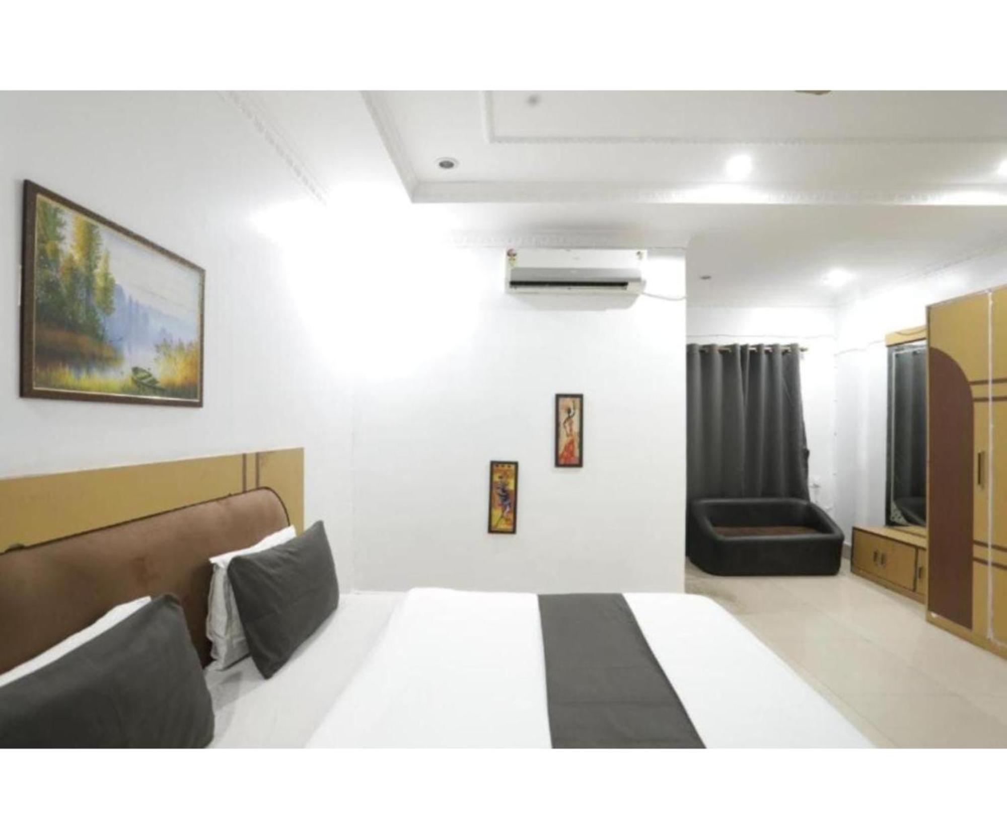 Day S Inn Luxury Stay Near Care Hospital In Budget Friendly Price Best Seller Bhubaneswar Extérieur photo
