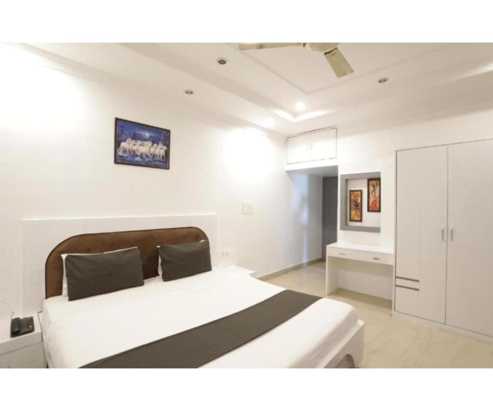 Day S Inn Luxury Stay Near Care Hospital In Budget Friendly Price Best Seller Bhubaneswar Extérieur photo