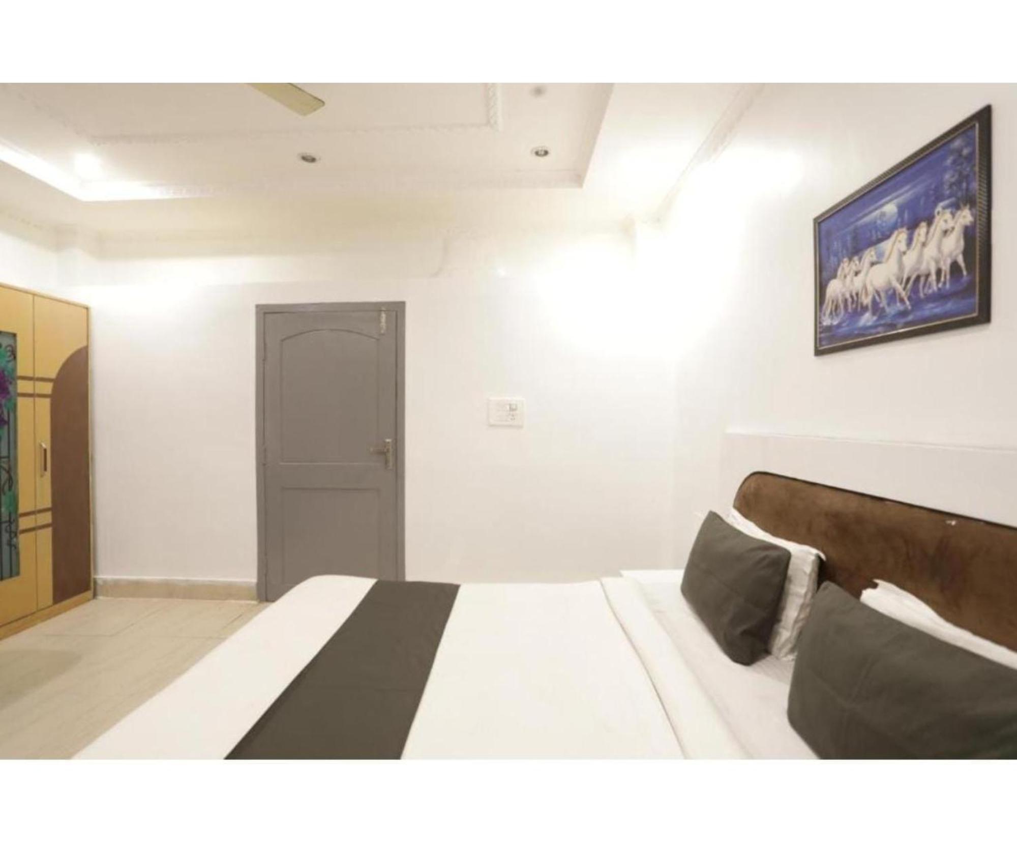 Day S Inn Luxury Stay Near Care Hospital In Budget Friendly Price Best Seller Bhubaneswar Extérieur photo